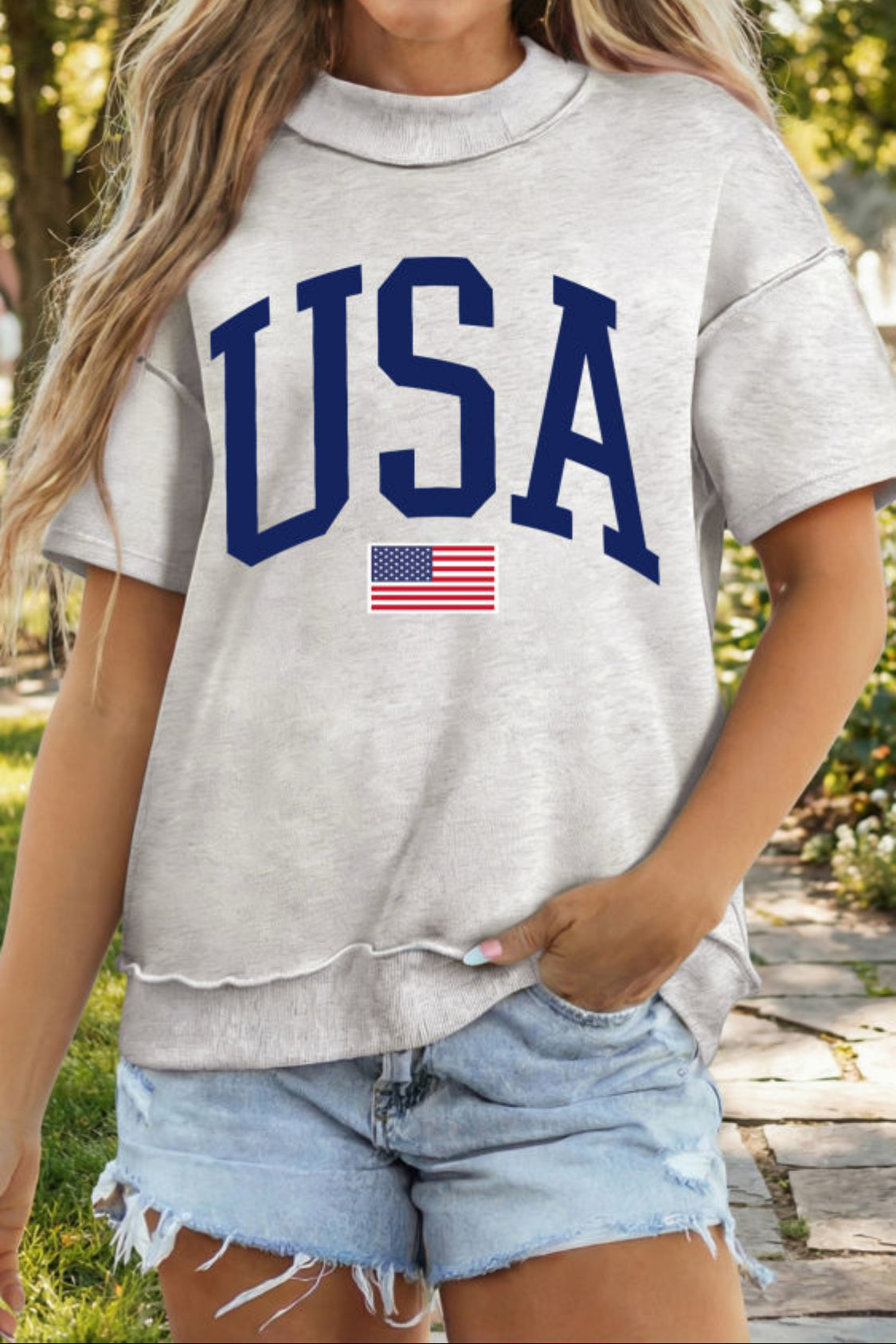 Light Grey USA Flag Exposed Seam Mock Size Pullover