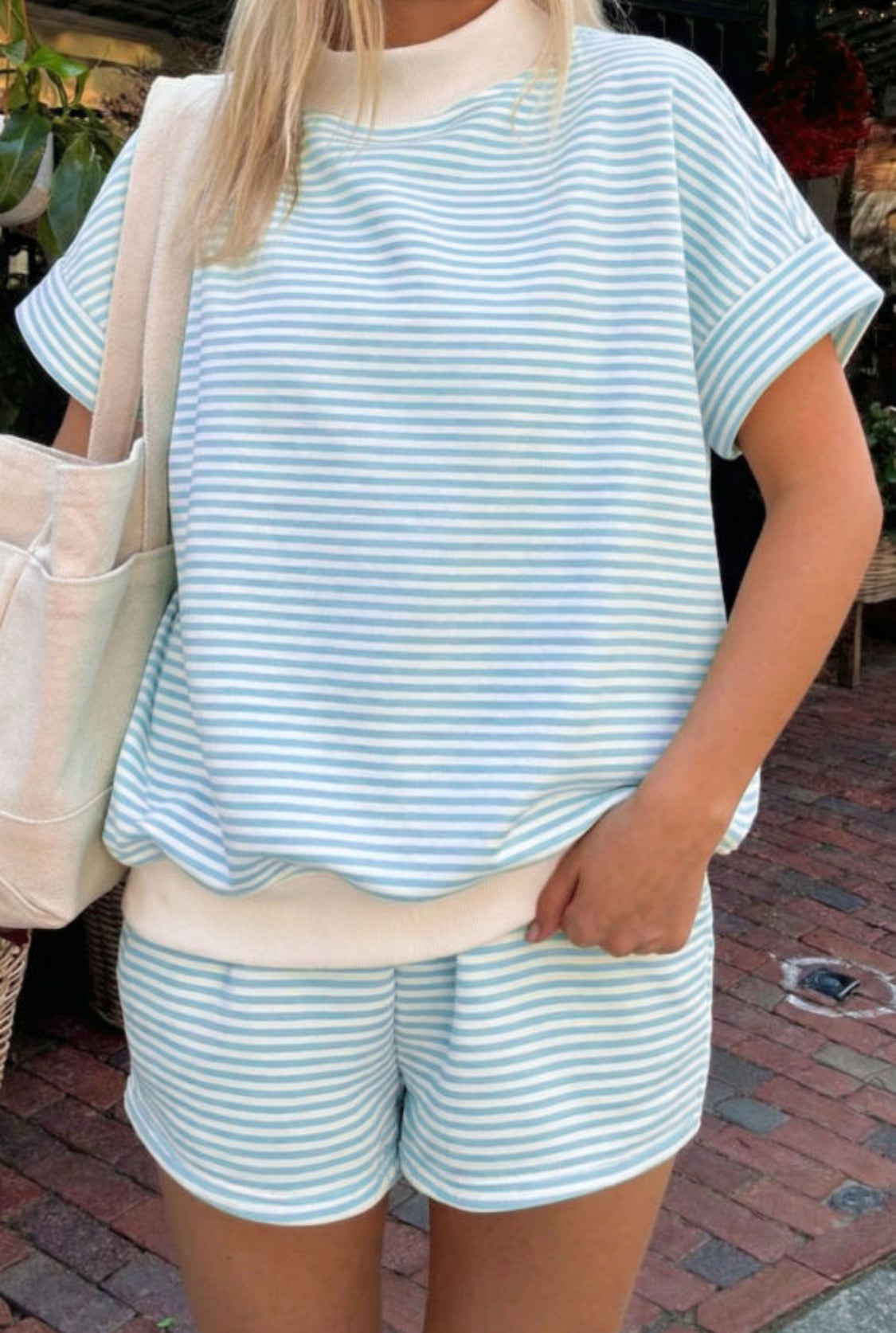 Sky Blue Stripe Cuffed Sleeve Contrast Mock Neck Tee Casual 2pcs Short set